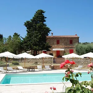 https://villa-sara-suvereto.it-tuscanyhotel.com