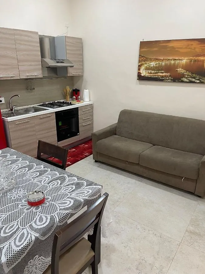 Apartment Maison Del Trianon Naples